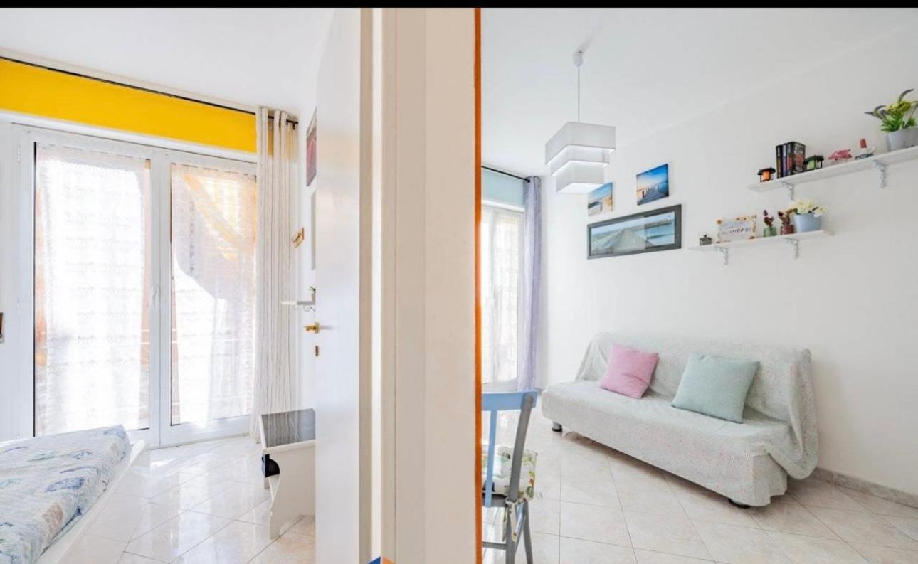 Апартаменты Casa Girasole 1 Санремо Экстерьер фото
